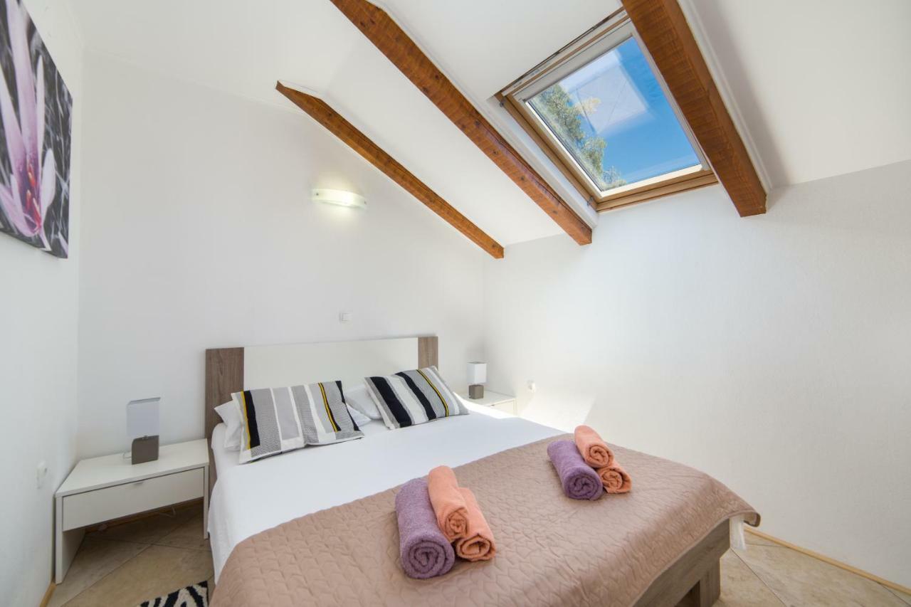 Ana Apartments Blace Luaran gambar