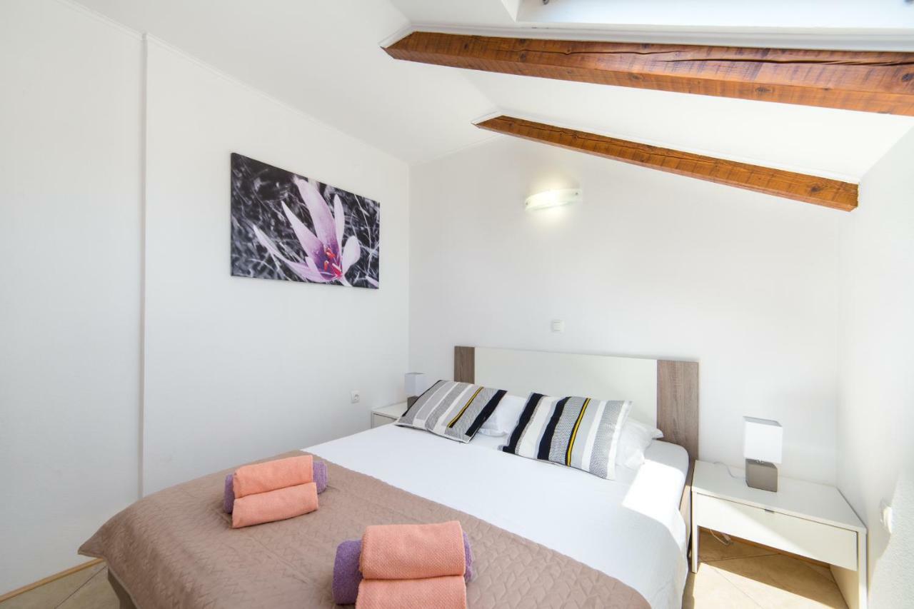 Ana Apartments Blace Luaran gambar